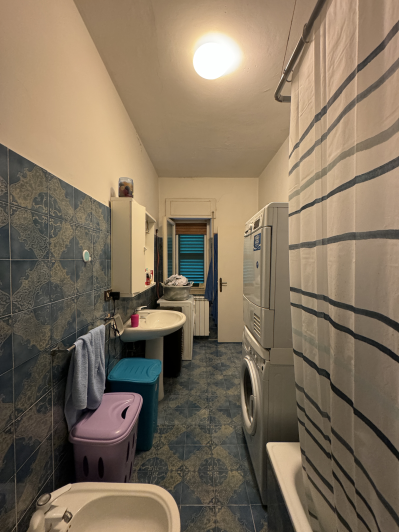 Image No.29-3 Bed Farmhouse for sale