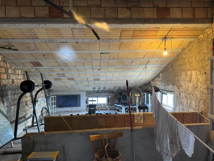 Image No.33-3 Bed Farmhouse for sale