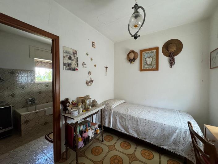 Image No.2-2 Bed Village House for sale