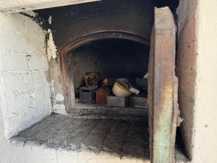 Image No.31-2 Bed Village House for sale