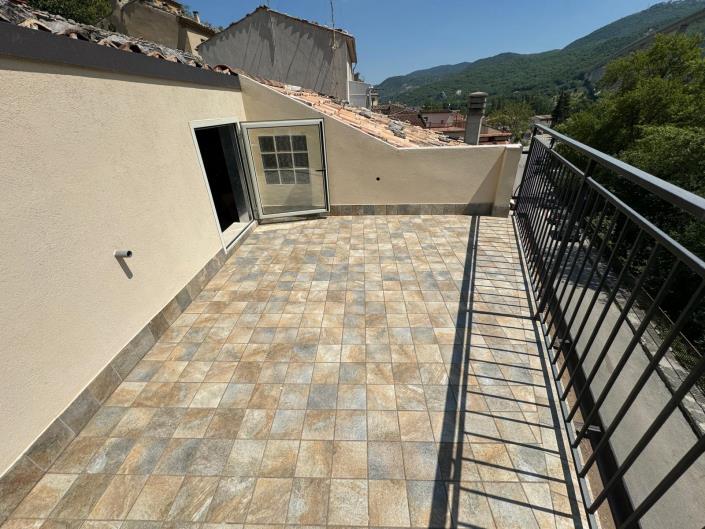 Image No.29-4 Bed Apartment for sale