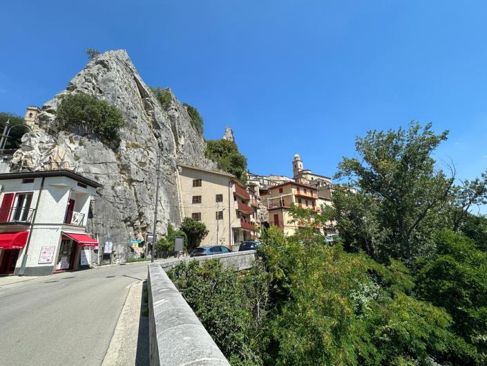 Image No.4-4 Bed Apartment for sale