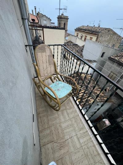 Image No.3-2 Bed Townhouse for sale