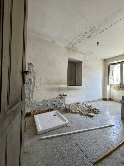 Image No.28-House for sale