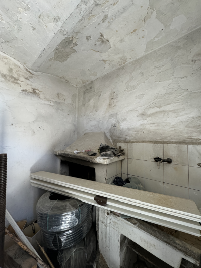 Image No.29-House for sale