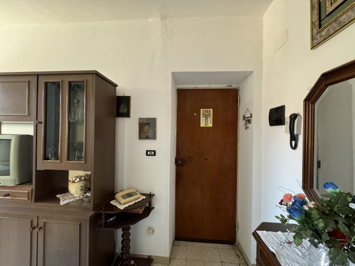 Image No.13-2 Bed Apartment for sale