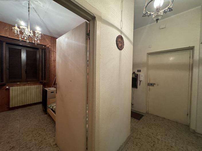 Image No.36-2 Bed Apartment for sale