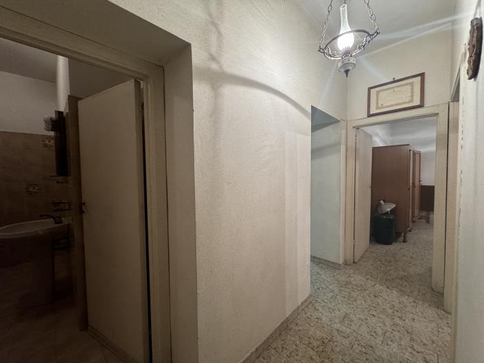 Image No.37-2 Bed Apartment for sale