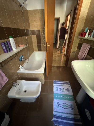 Image No.37-4 Bed Apartment for sale