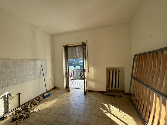 Image No.15-4 Bed Apartment for sale