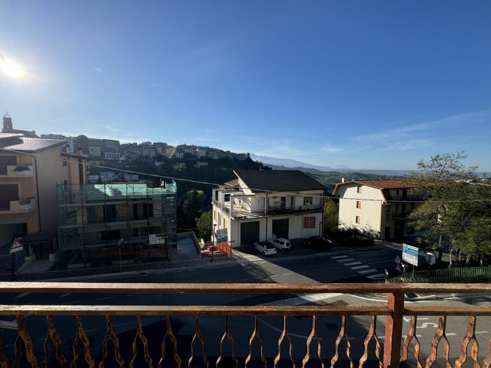 Image No.21-4 Bed Apartment for sale