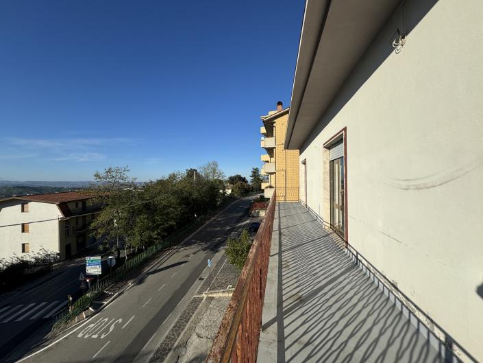 Image No.3-4 Bed Apartment for sale