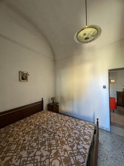 Image No.19-3 Bed House for sale