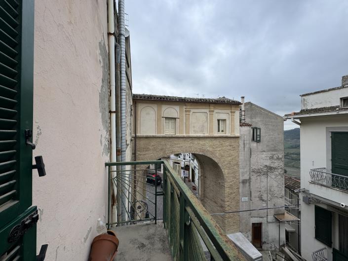 Image No.42-3 Bed Townhouse for sale