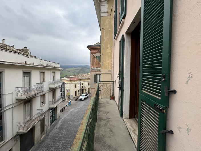 Image No.43-3 Bed Townhouse for sale