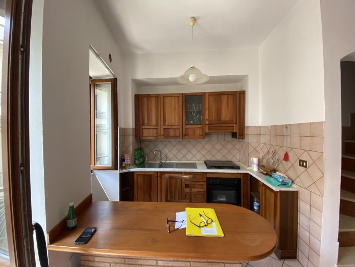 Image No.12-3 Bed Townhouse for sale