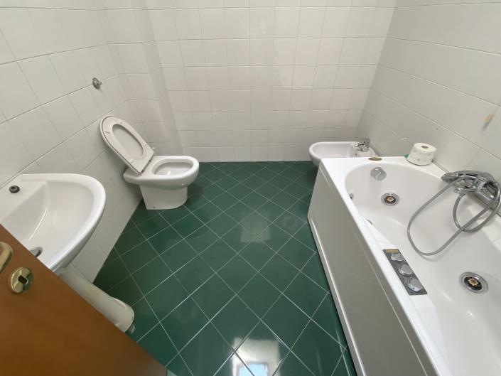 Image No.39-3 Bed Townhouse for sale