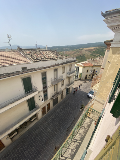 Image No.50-3 Bed Townhouse for sale