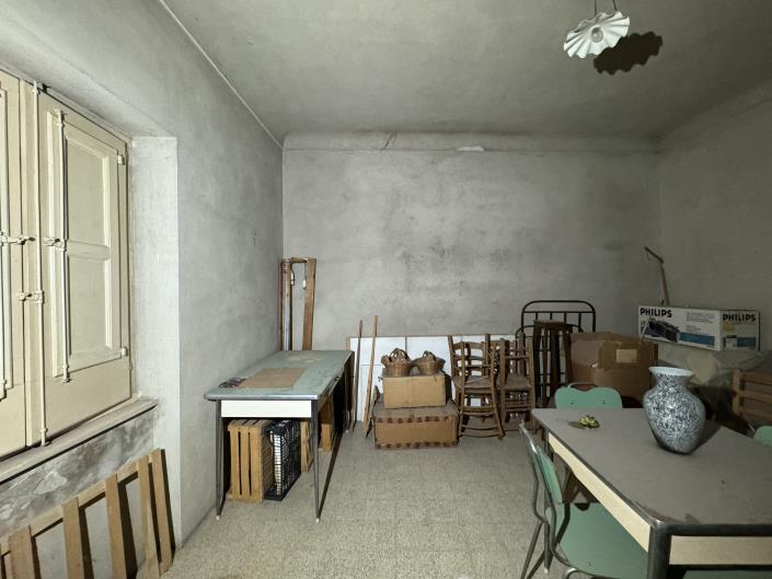 Image No.30-5 Bed Townhouse for sale