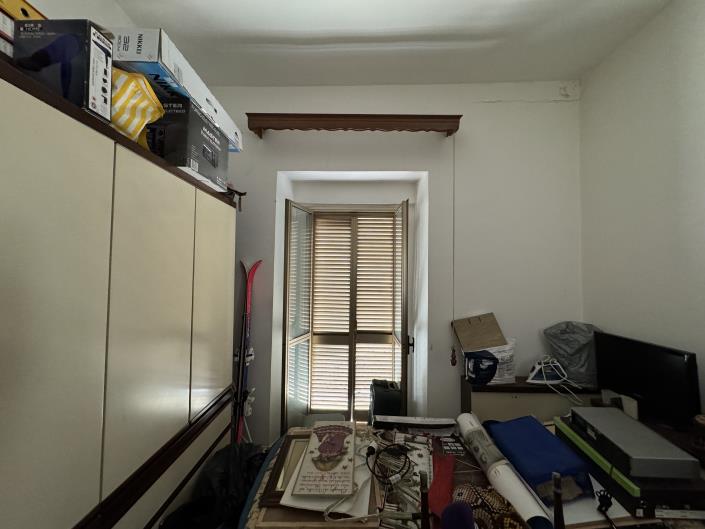 Image No.21-2 Bed Townhouse for sale