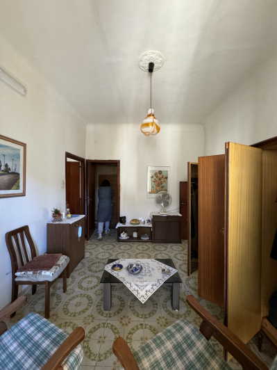 Image No.26-2 Bed Townhouse for sale