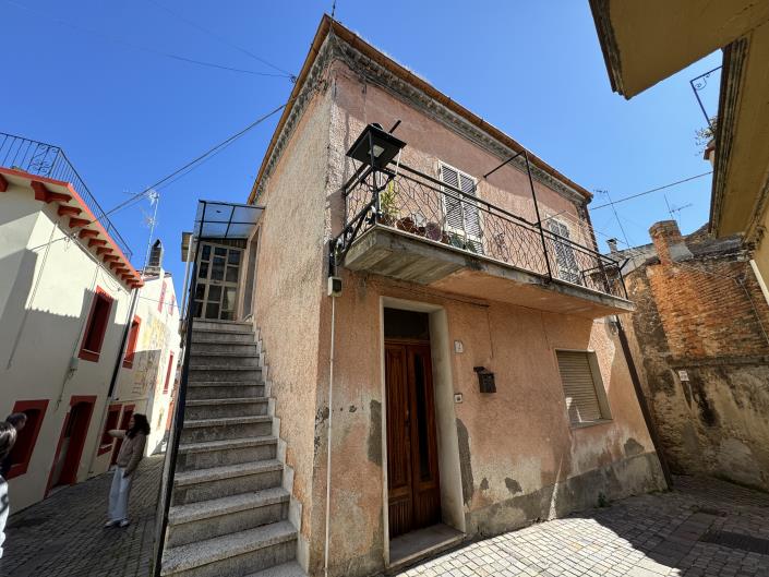Image No.1-2 Bed Townhouse for sale