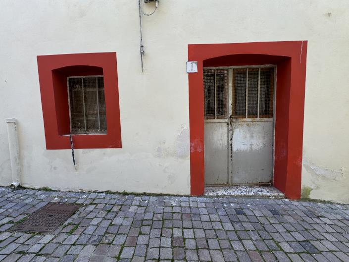 Image No.47-2 Bed Townhouse for sale