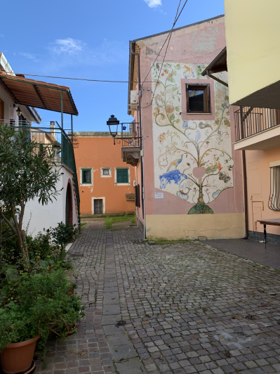 Image No.50-2 Bed Townhouse for sale