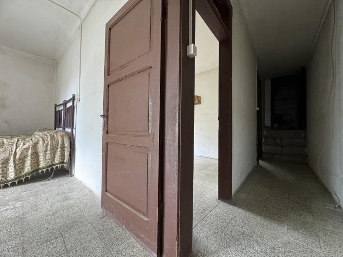 Image No.25-4 Bed Country Property for sale