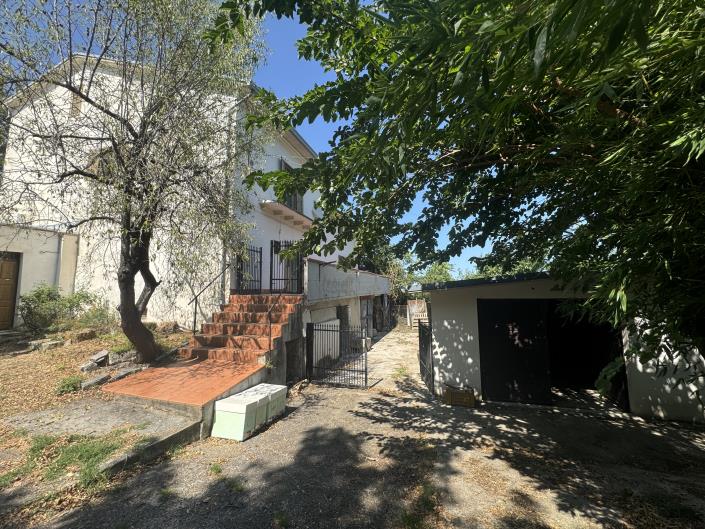 Image No.11-4 Bed Country Property for sale