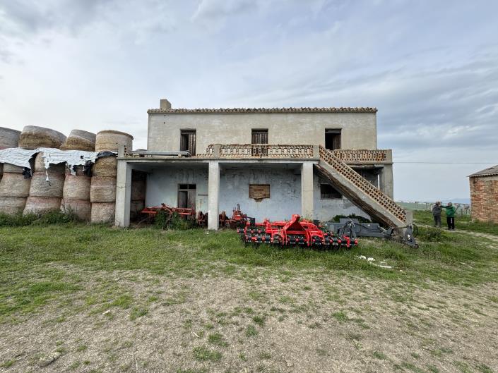 Image No.1-Country House for sale
