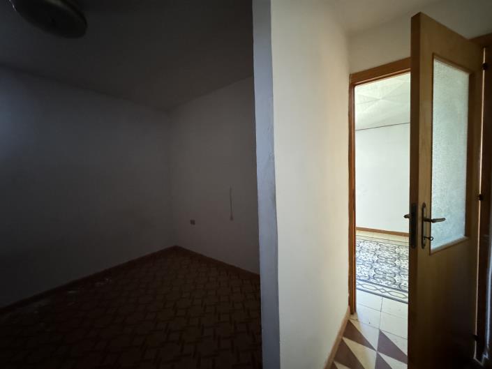 Image No.21-3 Bed Townhouse for sale