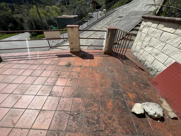 Image No.6-2 Bed Townhouse for sale