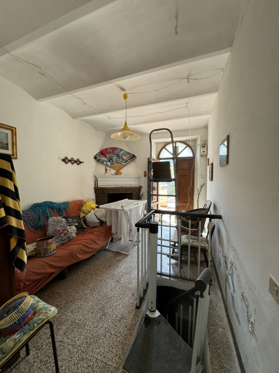 Image No.9-2 Bed Townhouse for sale