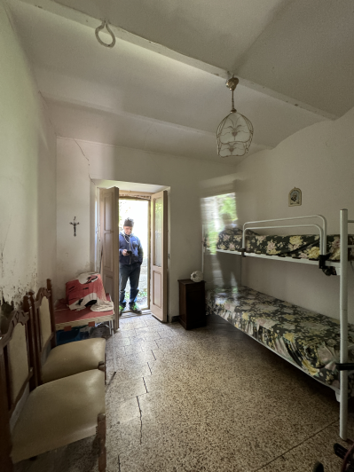 Image No.10-2 Bed Townhouse for sale