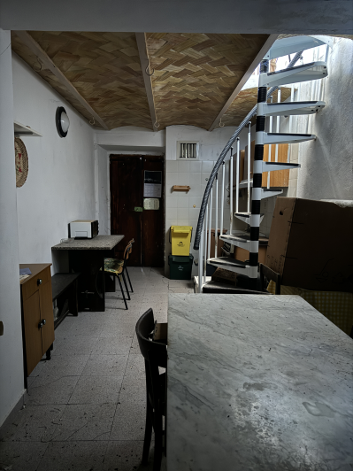 Image No.21-2 Bed Townhouse for sale