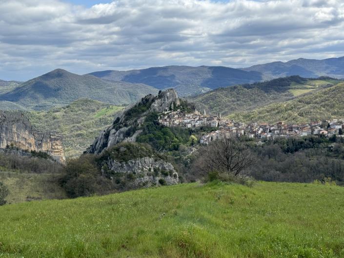 Image No.46-2 Bed Townhouse for sale