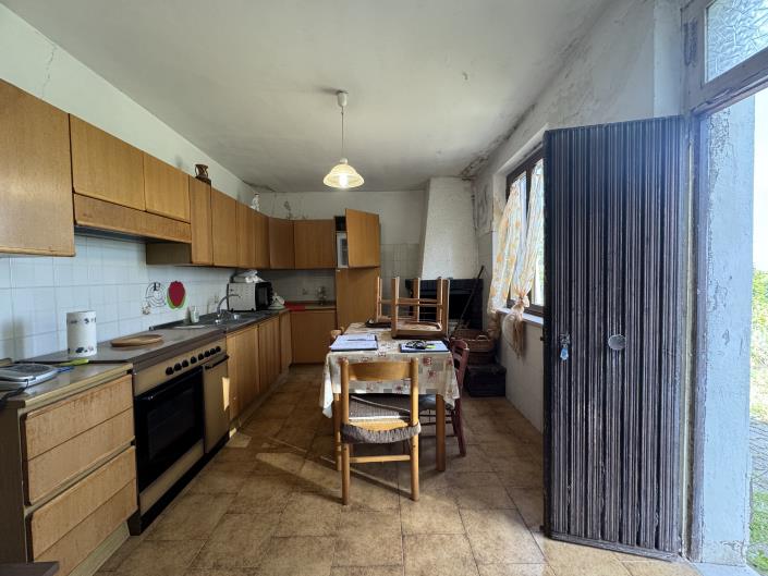 Image No.6-3 Bed Country House for sale