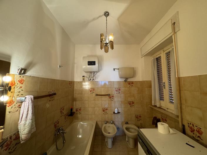 Image No.21-3 Bed Country House for sale