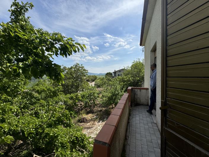 Image No.19-3 Bed Country House for sale