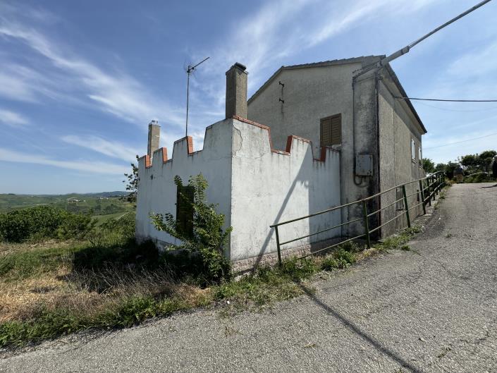 Image No.4-3 Bed Country House for sale