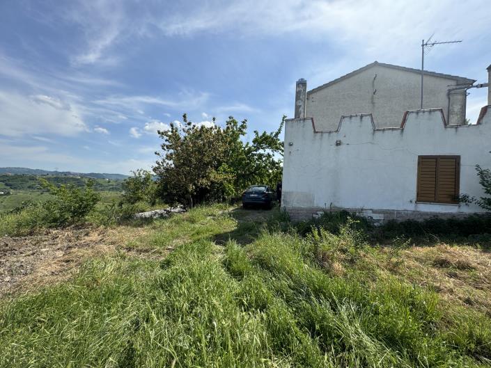 Image No.46-3 Bed Country House for sale