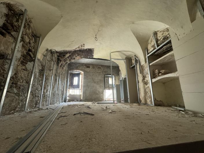 Image No.2-Townhouse for sale