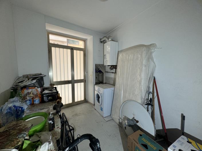 Image No.35-2 Bed Apartment for sale