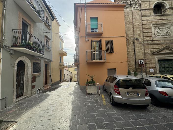 Image No.44-2 Bed Apartment for sale