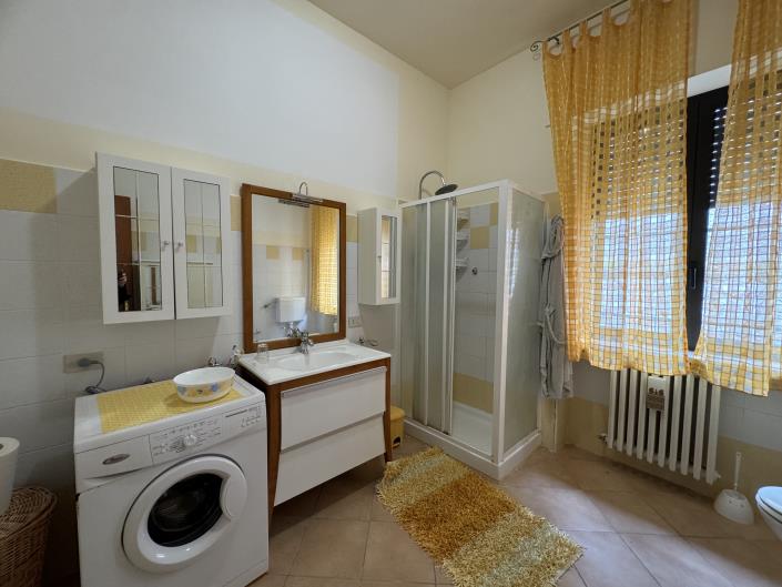 Image No.27-2 Bed Apartment for sale