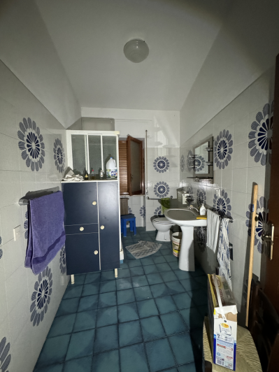 Image No.10-4 Bed Townhouse for sale