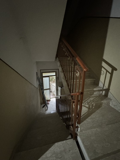 Image No.39-4 Bed Townhouse for sale