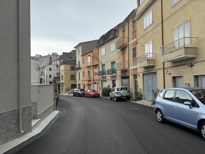 Image No.48-4 Bed Townhouse for sale