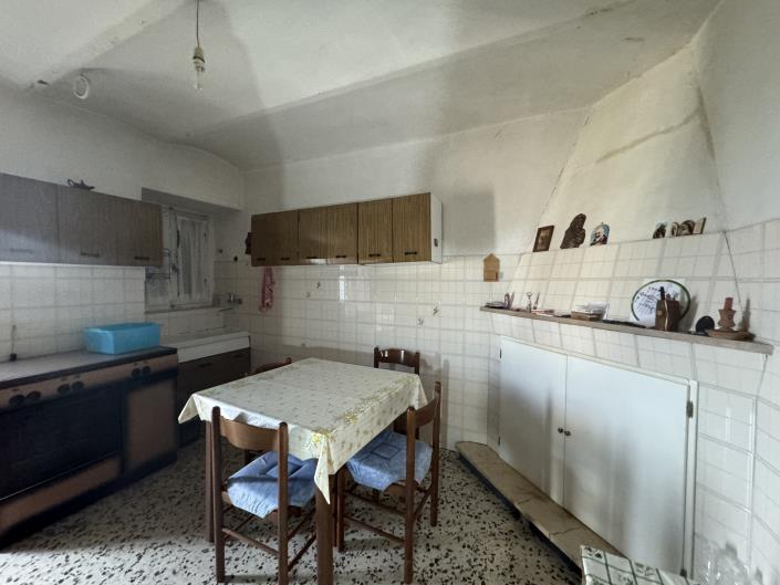 Image No.14-5 Bed Country House for sale